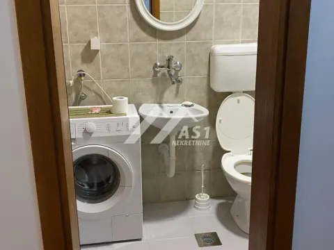 Izdavanje, stan, 25m², Bulevar Oslobodjenja, Novi Sad Sve Podlokacije - image 7