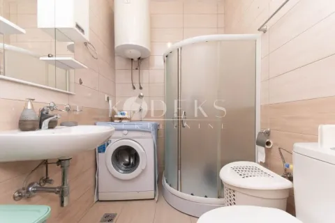 Rent, one bedroom apartment, 37m², Ljubović, Podgorica - image 8
