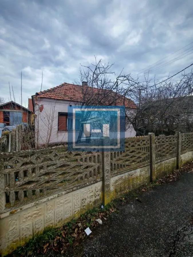 Sale, house, 203m², Striško Naselje, Paraćin