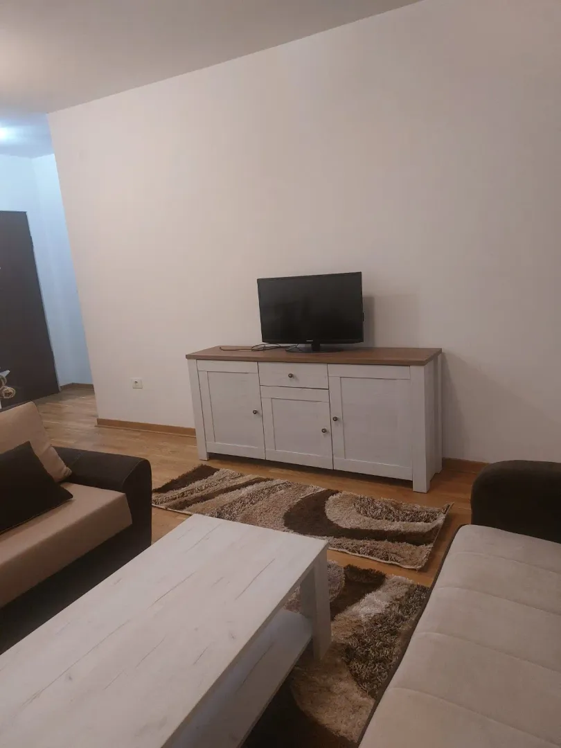 Izdavanje, jednosoban stan, 44m², City Kej, Podgorica