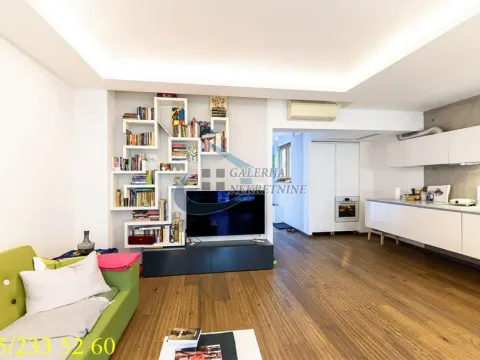 Prodaja, četvorosoban stan, 115m², Kalenić Pijaca, Vračar Sve Podlokacije - image 2