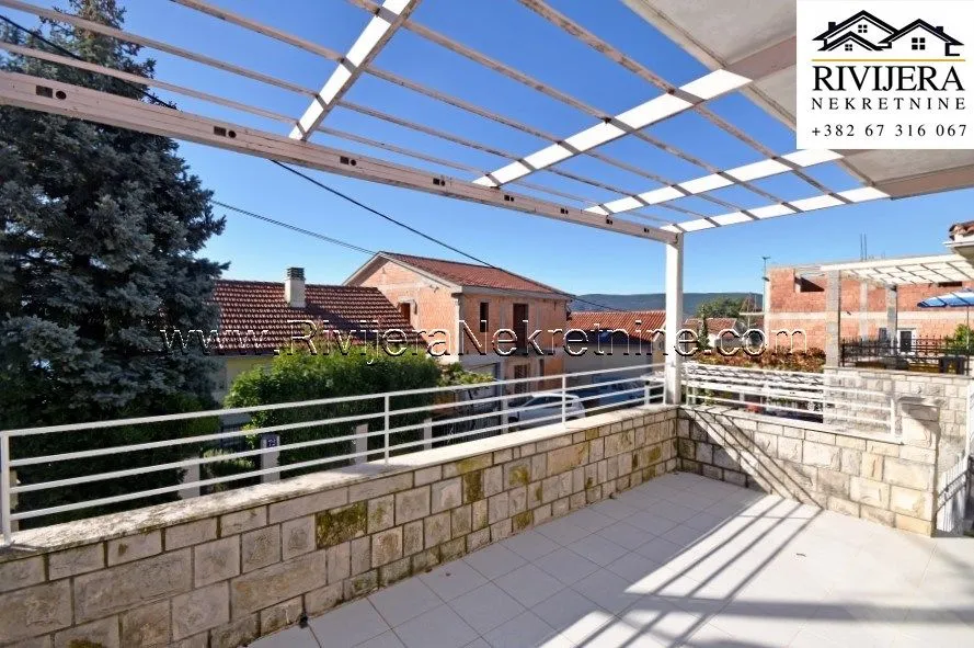 Prodaja, kuća, 400m², Podi, Herceg Novi
