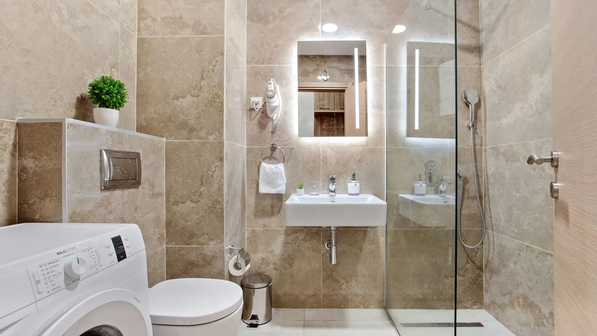Rent, studio apartment, 26m², Bečići, Budva