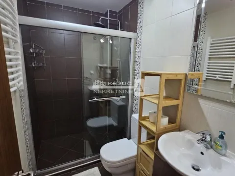 Prodaja, jednosoban stan, 42m², Brzeće, Kopaonik - image 5