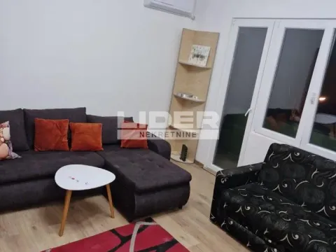 Izdavanje, dvosoban stan, 55m², Karaburma, Palilula Sve Podlokacije