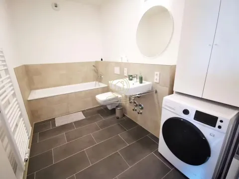 Rent, three bedroom apartment, 90m², Novo naselje, Novi Sad - image 10