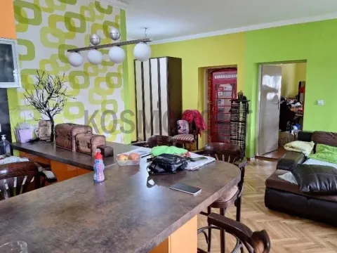 Prodaja, trosoban stan, 83m², Centar, Pančevo - image 4