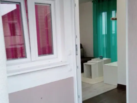 Izdavanje, jednosoban stan, 32m², Gruda, Cetinje - image 8