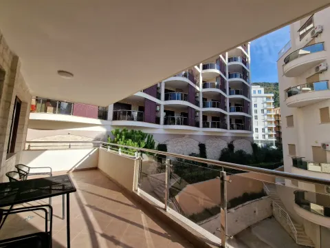 Rent, one bedroom apartment, 87m², Bečići, Budva - image 7