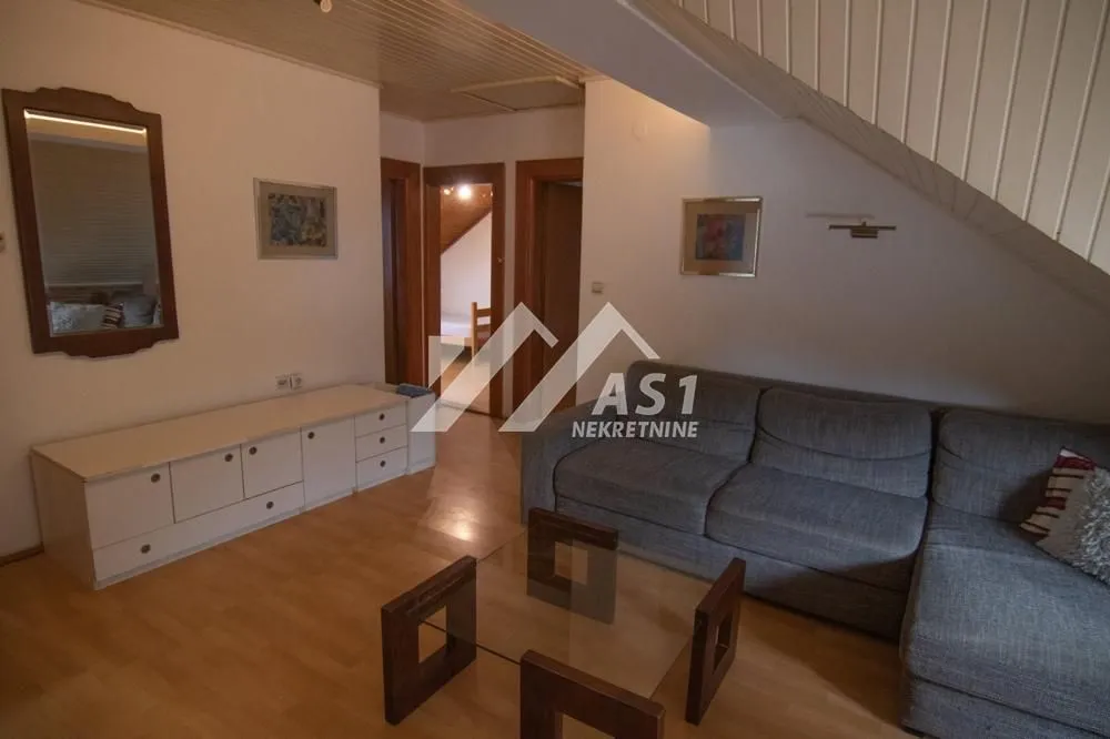 Izdavanje, trosoban stan, 78m², Stari Majur, Petrovaradin