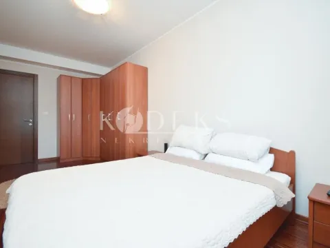 Izdavanje, dvosoban stan, 75m², Gorica C, Podgorica - image 15