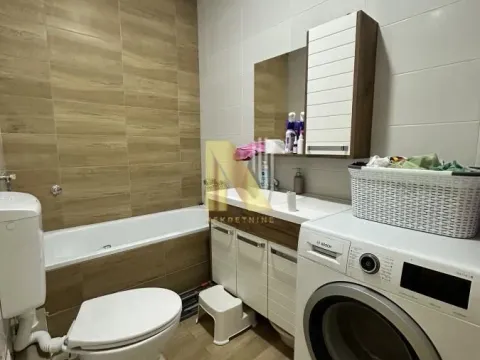 Prodaja, četvorosoban stan, 108m², Bulevar patrijarha Pavla, Novi Sad Sve Podlokacije - image 11