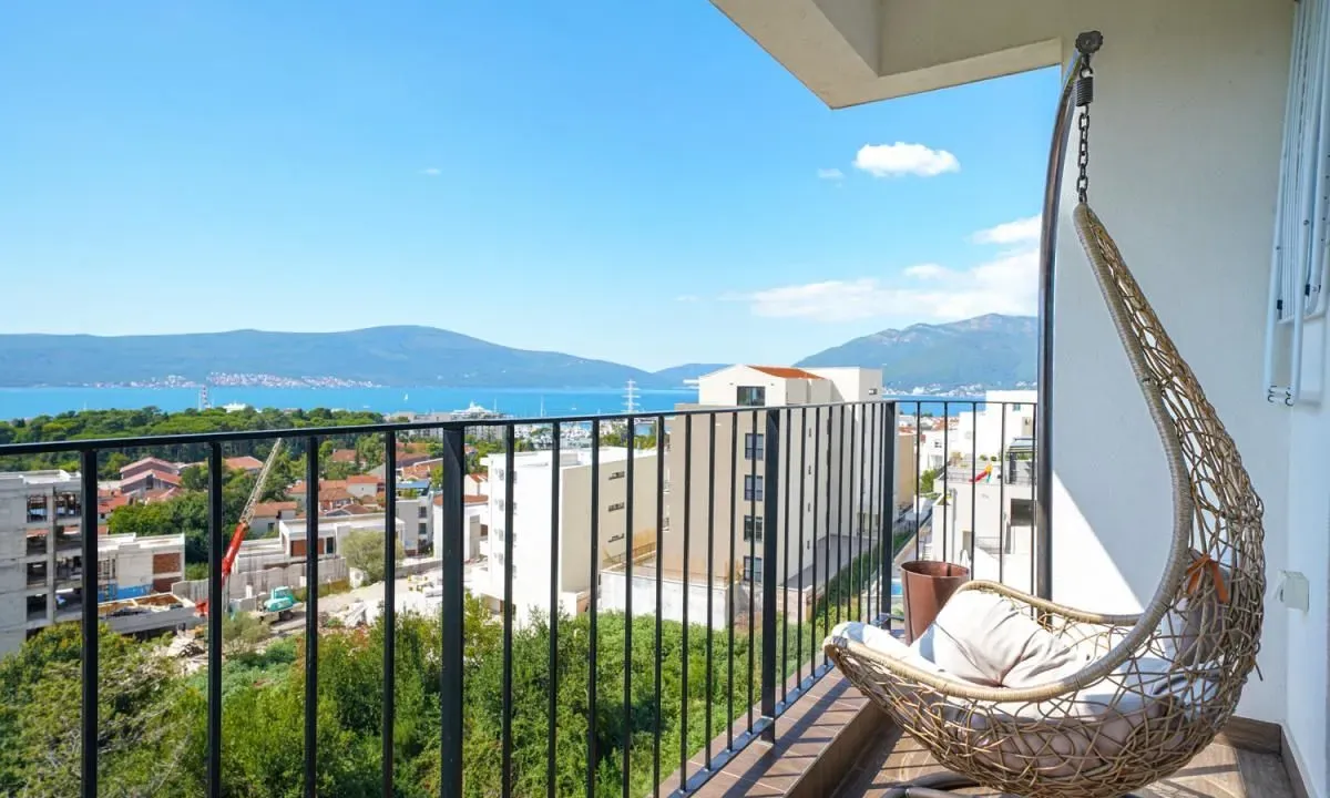 Prodaja, dvosoban stan, 66m², Tivat, Crna Gora