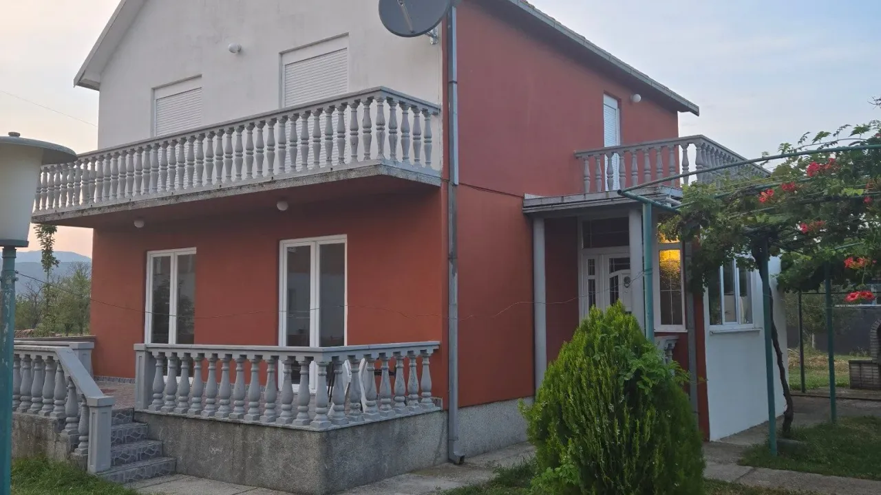 Sale, house, 164m², Nikšić, Crna Gora