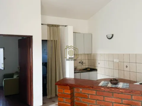 Izdavanje, jednosoban stan, 40m², Stari Aerodrom, Podgorica - image 2