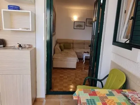 Prodaja, jednosoban stan, 44m², Petrovac, Budva - image 5