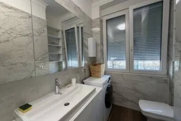 Rent, two bedroom apartment, 40m², Stari Grad, Beograd - image 7
