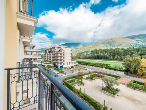 Prodaja, garsonjera, 42m², Porto Montenegro, Tivat - image 5