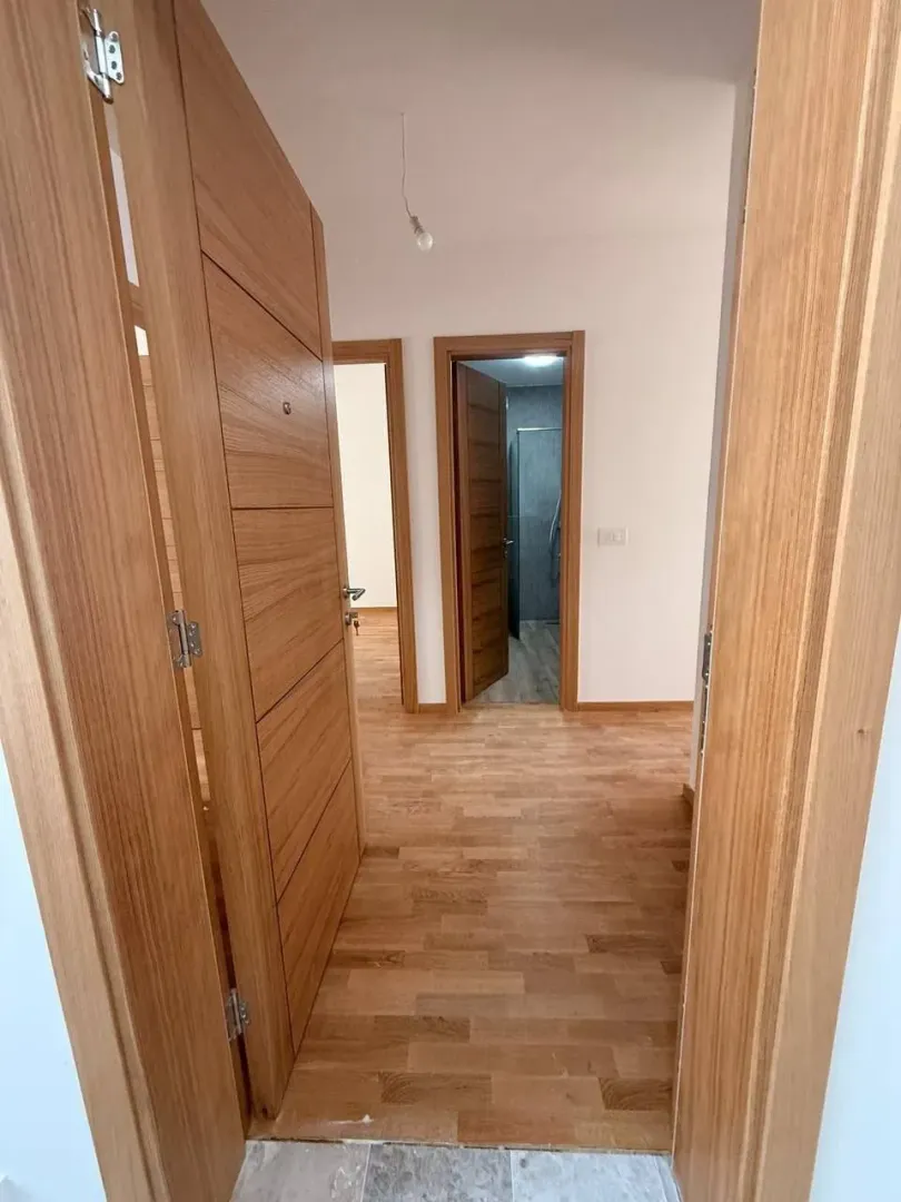Prodaja, dvosoban stan, 64m², Bečići, Budva