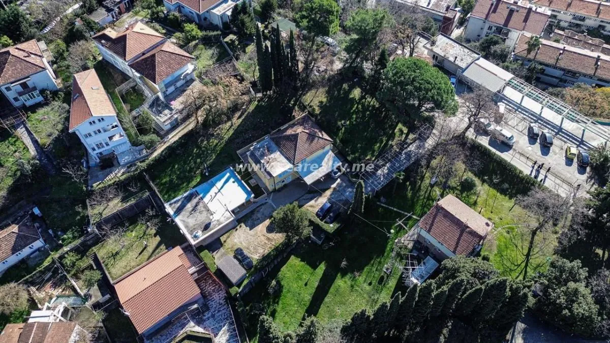 Prodaja, plac, 2300m², Topla, Herceg Novi