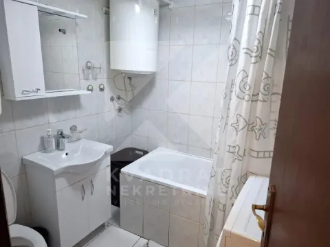 Rent, one bedroom apartment, 45m², Dalmatinska ulica, Podgorica - image 7