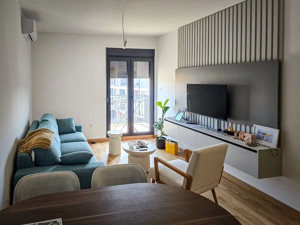 Prodaja, jednosoban stan, 41m², Tološi, Podgorica