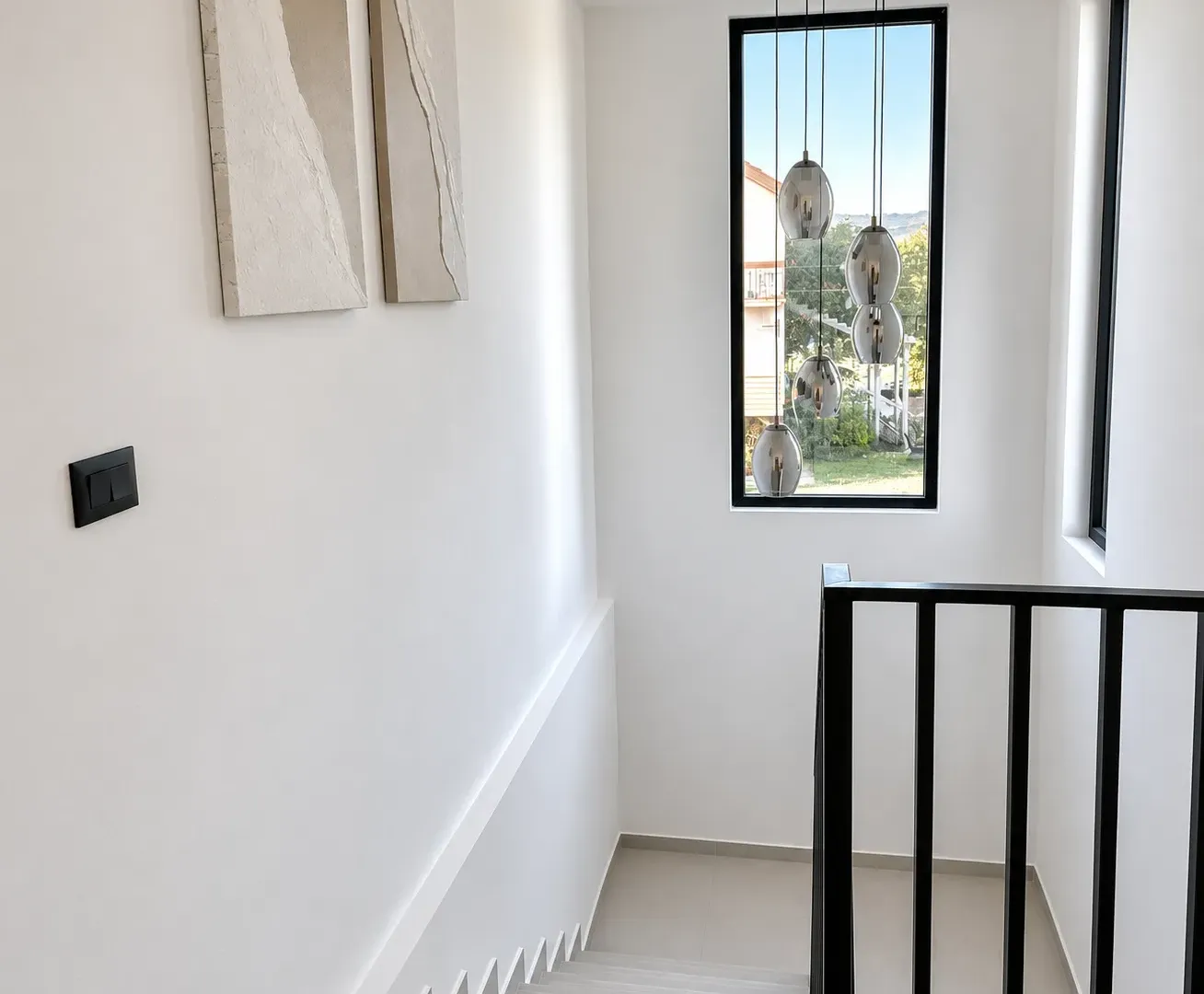 Prodaja, kuća, 225m², Gornja Gorica, Podgorica