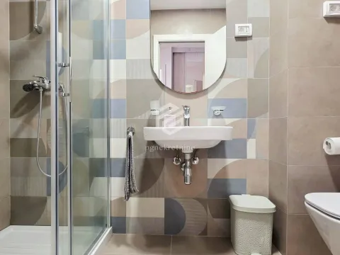 Sale, one bedroom apartment, 41m², Pobrežje, Podgorica - image 9