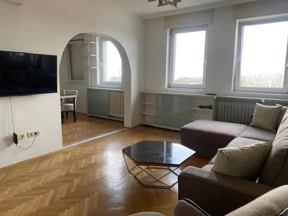 Izdavanje, jednosoban stan, 40m², Novi Beograd Blok 10, Novi Beograd Sve Podlokacije