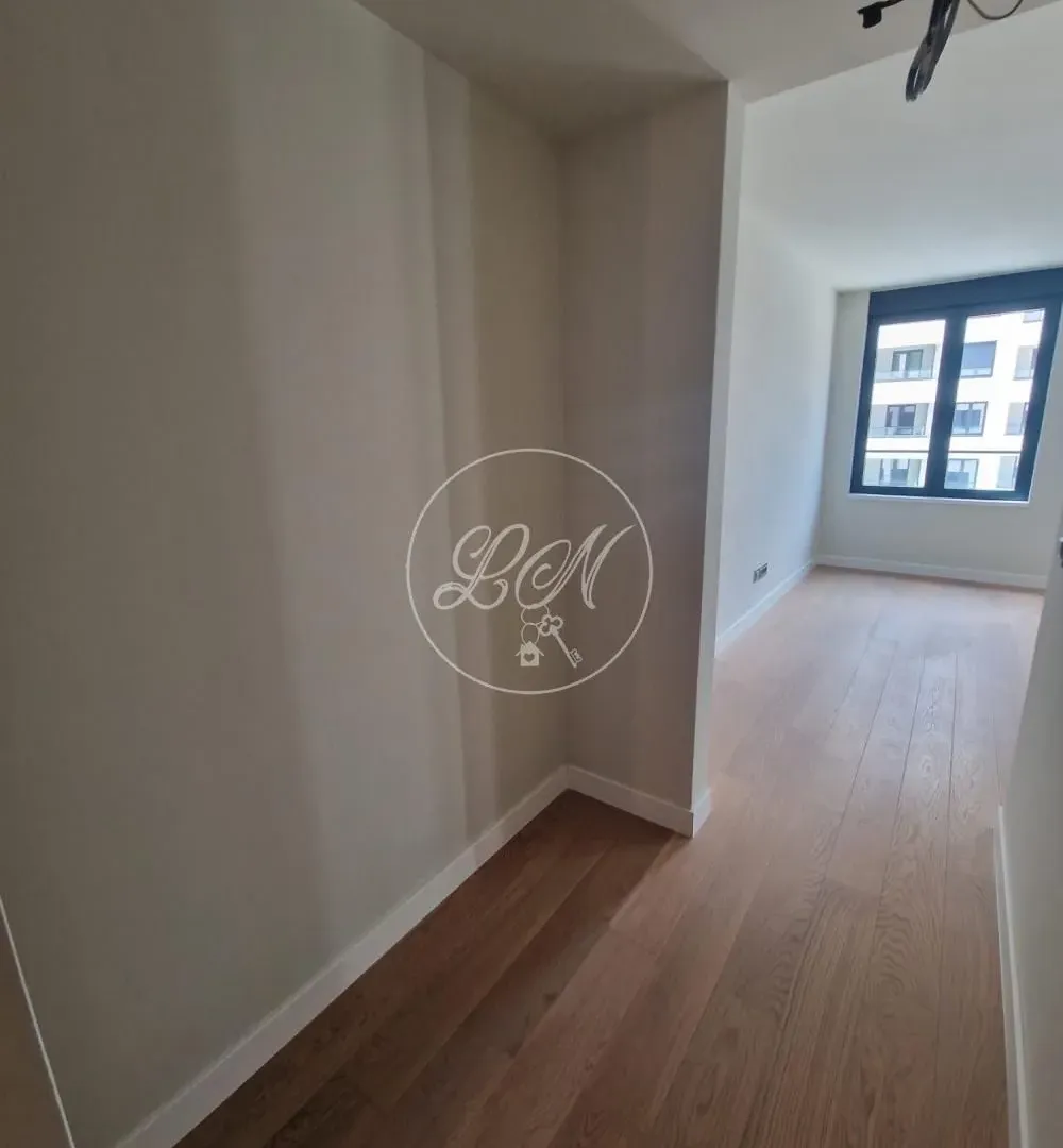 Prodaja, dvosoban stan, 60m², Novi Beograd Blok 65, Novi Beograd Sve Podlokacije