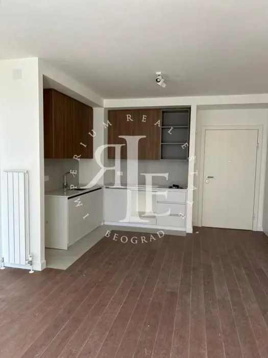Prodaja, dvosoban stan, 60m², Savski Venac, Beograd