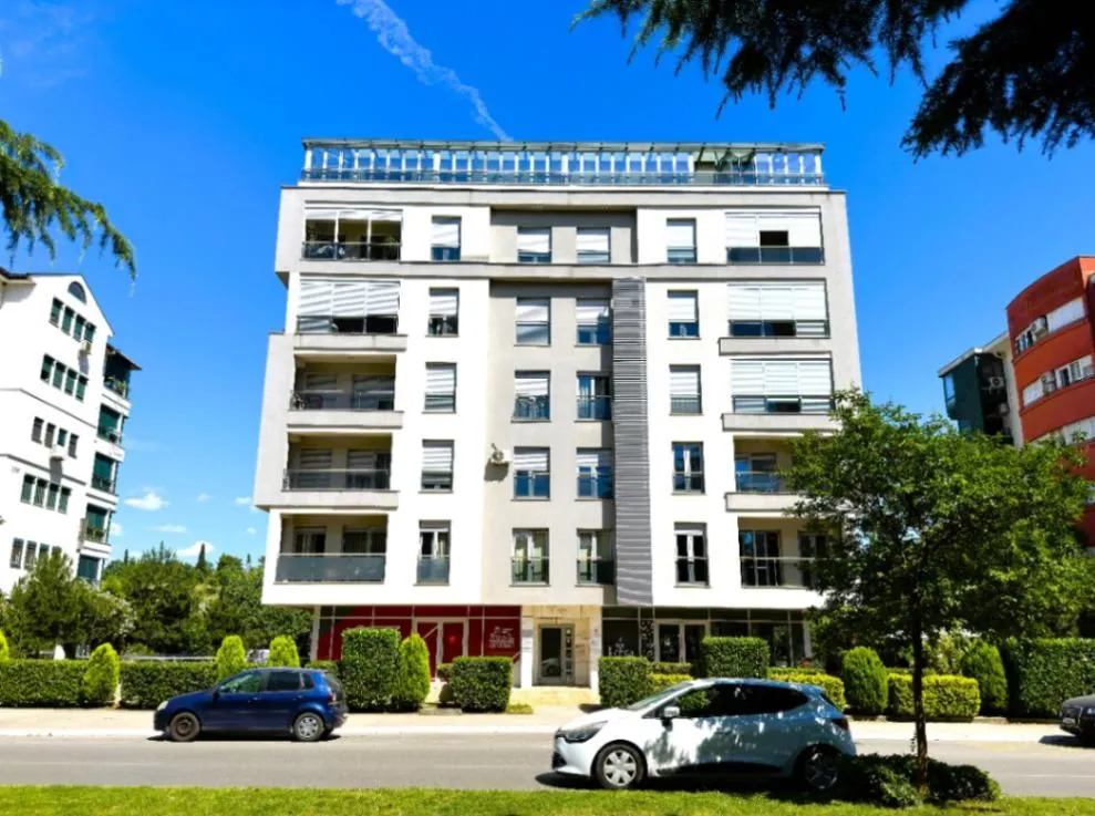 Stan-na-dan, jednosoban stan, 35m², Preko Morače, Podgorica