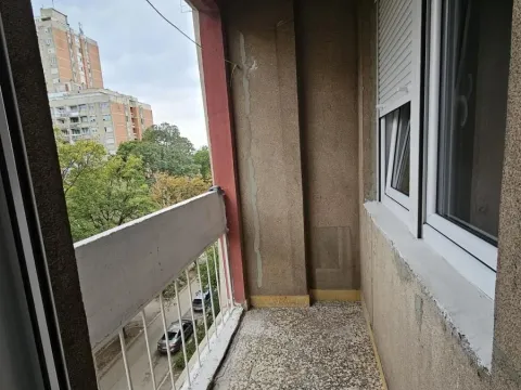 Rent, three bedroom apartment, 70m², Dom zdravlja, Niš - image 3