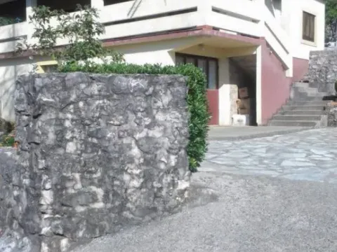 Prodaja, kuća, 180m², Novo Selo, Danilovgrad - image 1