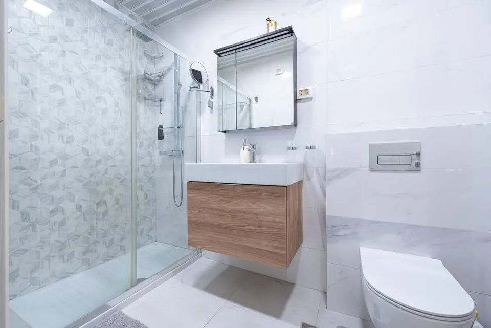Izdavanje, dvosoban stan, 68m², Central Point, Podgorica