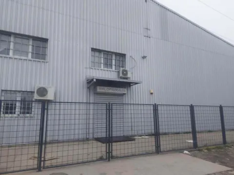 Izdavanje, poslovni prostor, 1380m², Batajnica, Beograd - image 4