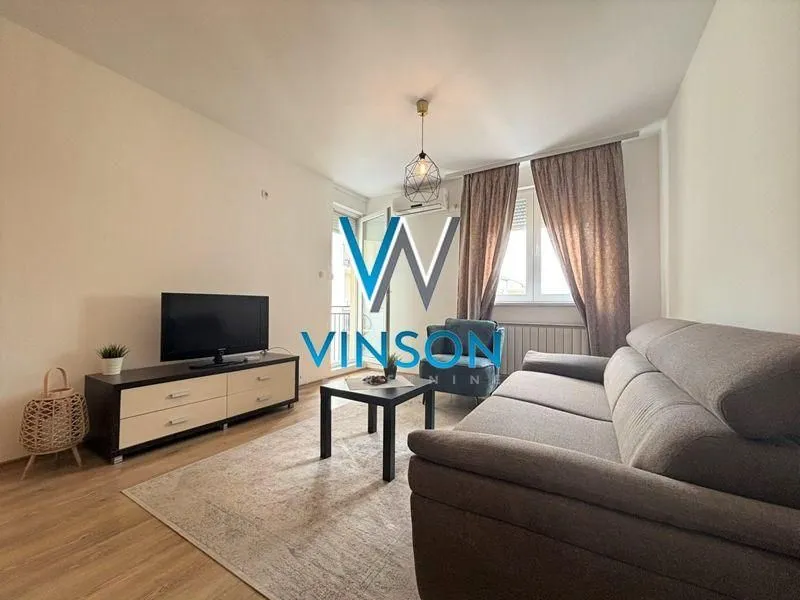 Rent, two bedroom apartment, 60m², Bulevar Oslobodjenja, Novi Sad Sve Podlokacije