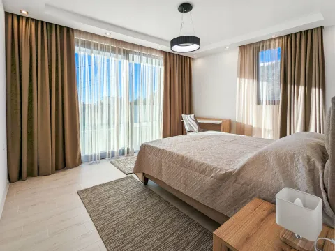 Prodaja, kuća, 365m², Utjeha, Bar - image 22