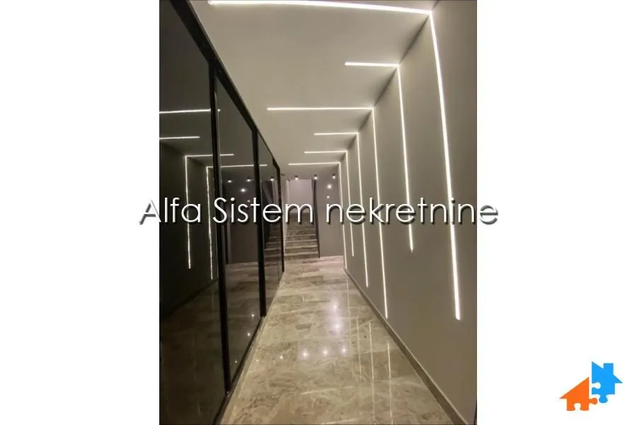 Izdavanje, dvosoban stan, 43m², Vračar Centar, Vračar Sve Podlokacije