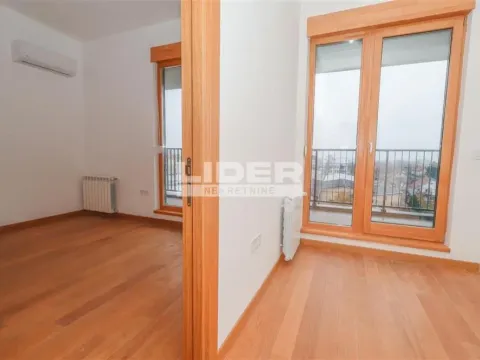 Prodaja, trosoban stan, 91m², Zemun Sve Podlokacije, Beograd - image 4
