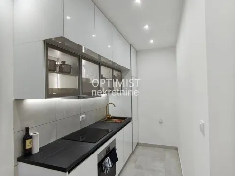 Prodaja, jednosoban stan, 42m², Banovo Brdo, Beograd - image 5