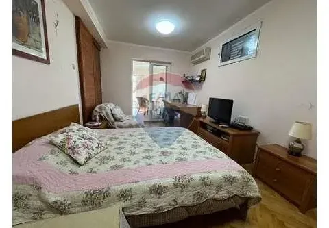 Sale, two bedroom apartment, 86m², Petrovac, Budva - image 10