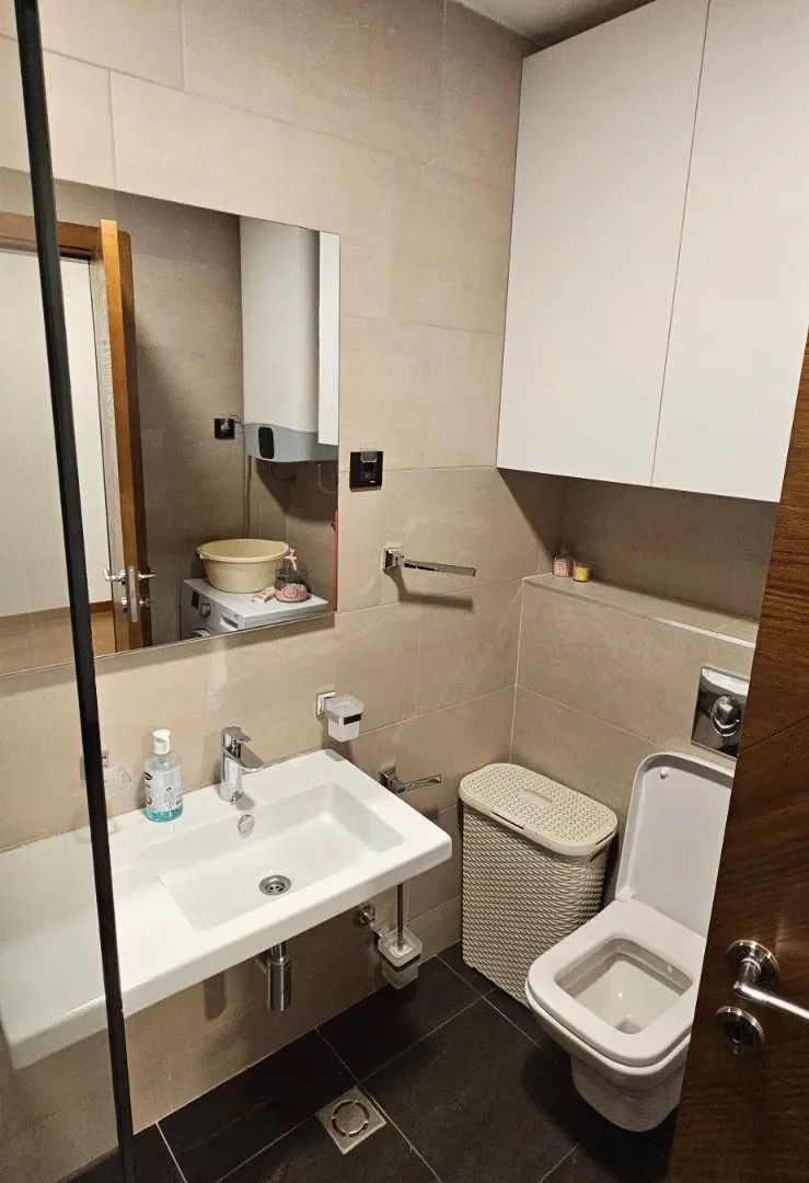 Izdavanje, jednosoban stan, 48m², Ljubović, Podgorica