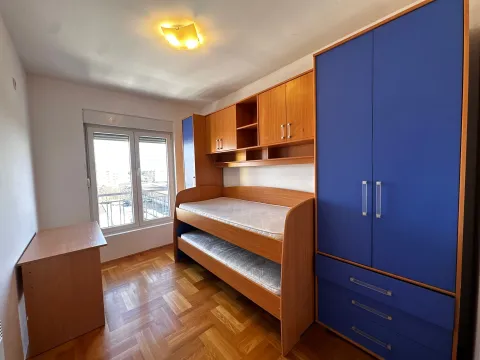Rent, two bedroom apartment, 70m², Pobrežje, Podgorica - image 7