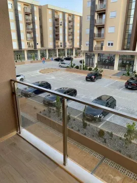Izdavanje, jednosoban stan, 48m², City Kvart, Podgorica - image 9