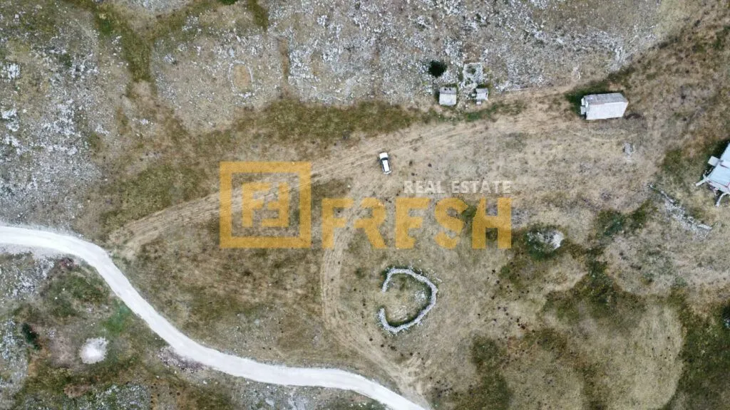 Prodaja, plac, 185000m², Šavnik, Crna Gora