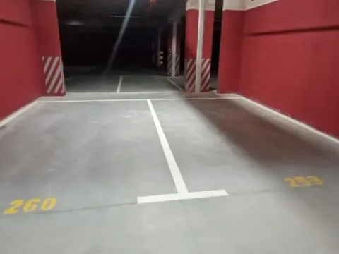Rent, parking/garage, 16m², Stari Aerodrom, Podgorica - image 2