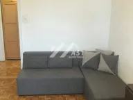 Izdavanje, dvosoban stan, 50m², Centar, Novi Sad - image 1