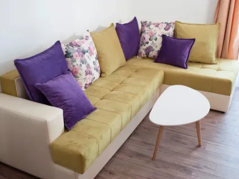 Izdavanje, garsonjera, 30m², Bečići, Budva - image 13