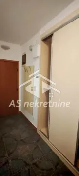 Rent, four bedroom apartment, 150m², Savski Venac, Beograd - image 36